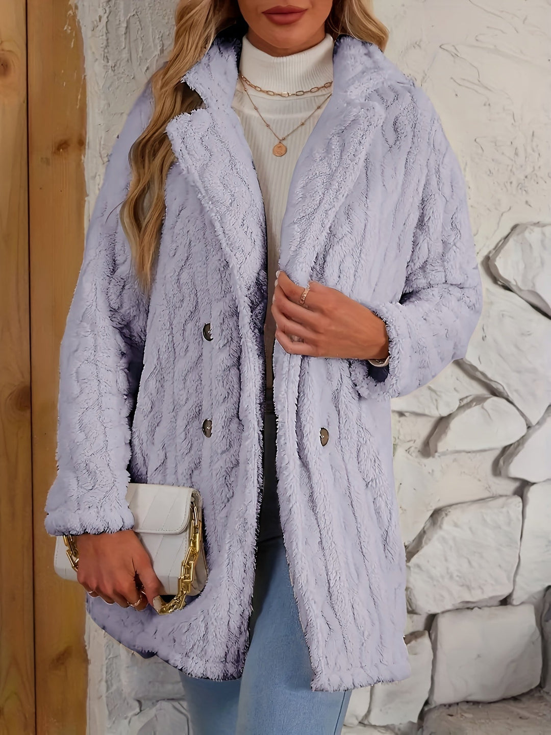 Léa - Cozy Faux Fur Coat