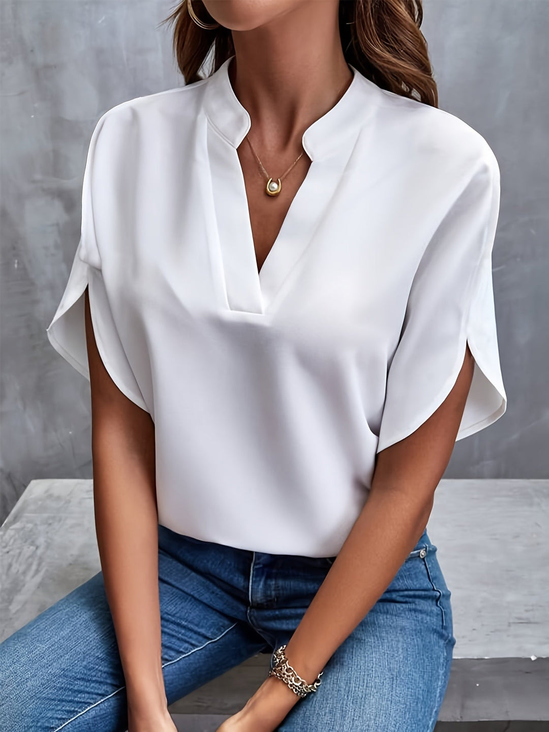 Billie - Bold Chic Blouse